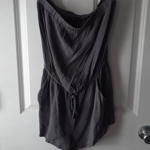 ⏰️Last Chance 3/$30!⏰️F21 grey strapless romper